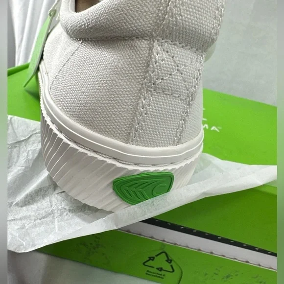 Cariuma OCA Sneakers Womens 9.5 Men’s 8 Off White Low Canvas Shoes New - Picture 4 of 7